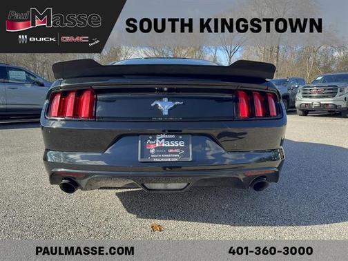 2017 Ford Mustang V6