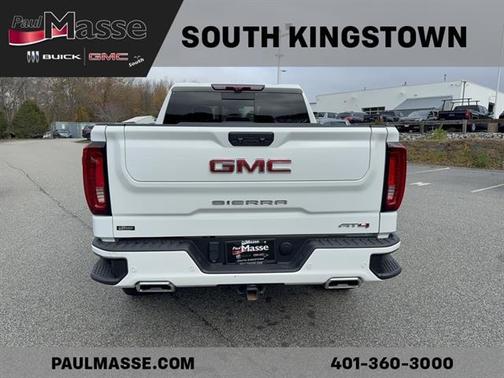 2023 GMC Sierra 1500 AT4