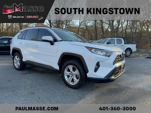 2020 Toyota RAV4 XLE