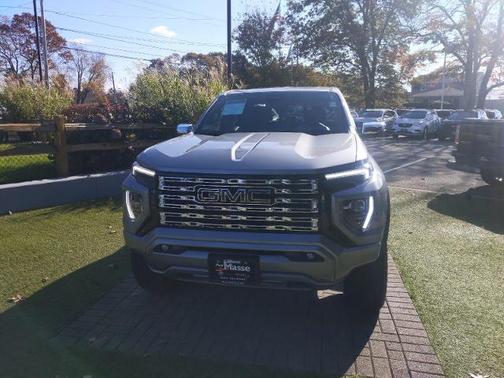 2023 GMC Canyon Denali