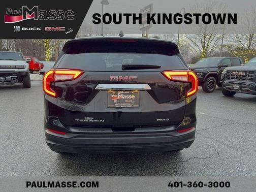 2022 GMC Terrain SLE