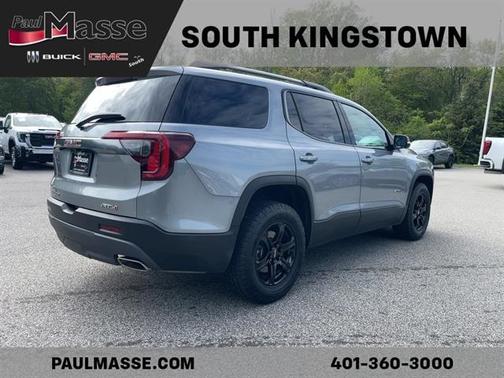 2023 GMC Acadia AWD AT4