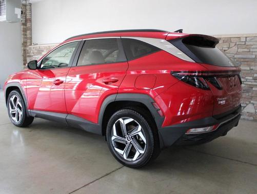 Red 2023 Hyundai TUCSON SEL