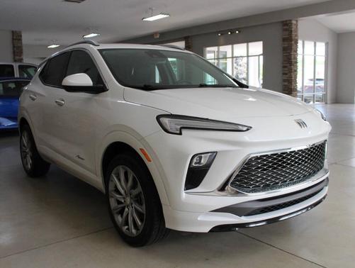 White 2024 Buick Encore GX Avenir