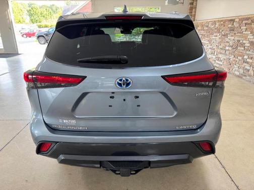 2021 Toyota Highlander Hybrid Limited