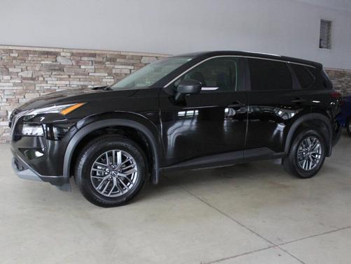 Black 2023 Nissan Rogue S