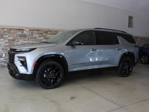 Gray 2024 Chevrolet Traverse RS