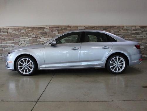 Florett Silver Metallic 2019 Audi A4 2.0T Premium