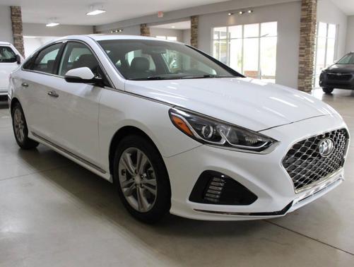 2018 Hyundai SONATA Sport