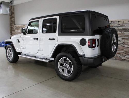 2022 Jeep Wrangler Unlimited Sahara