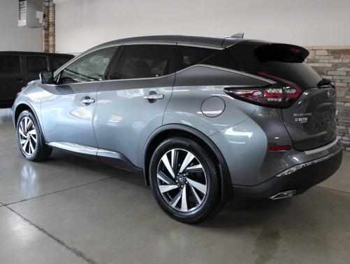 2022 Nissan Murano SL