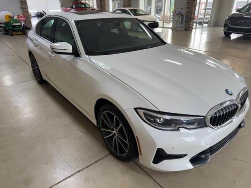 2020 BMW 330 i xDrive
