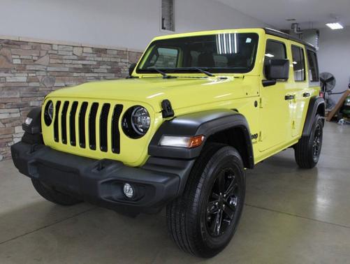 2022 Jeep Wrangler Unlimited Sport