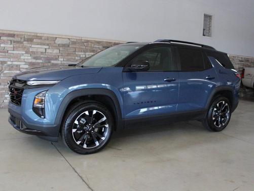 Blue 2025 Chevrolet Equinox RS