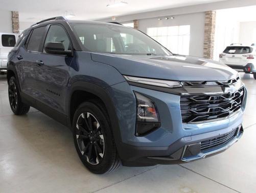 Blue 2025 Chevrolet Equinox RS