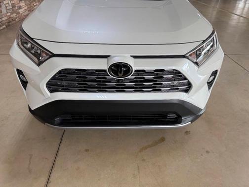 2021 Toyota RAV4 Limited