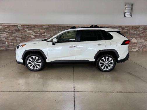 2021 Toyota RAV4 Limited