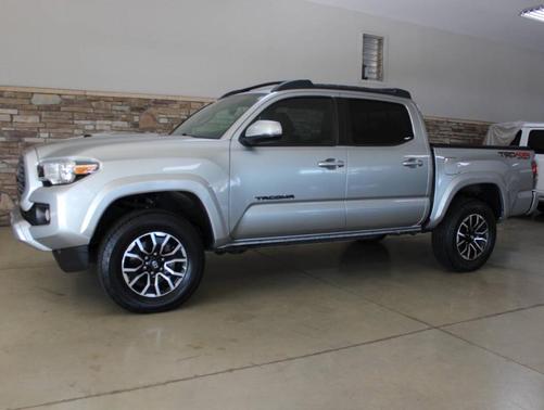 2022 Toyota Tacoma TRD Sport