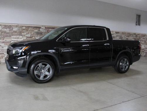 Black 2023 Honda Ridgeline RTL-E
