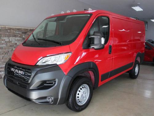 2025 RAM ProMaster 1500 Low Roof