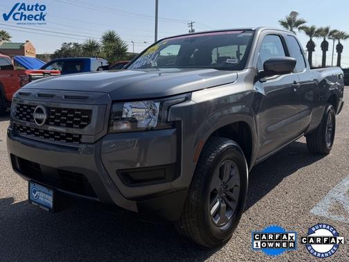 2025 Nissan Frontier SV