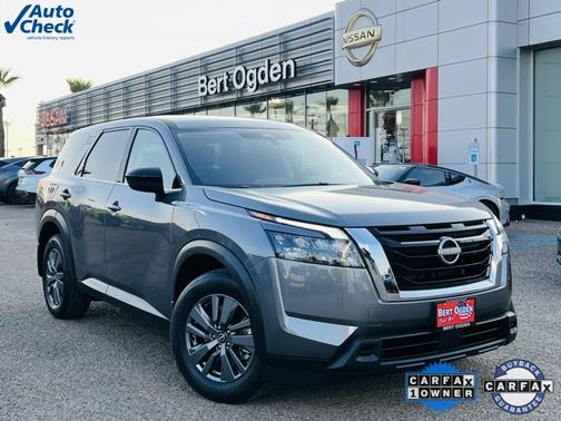 2025 Nissan Pathfinder S