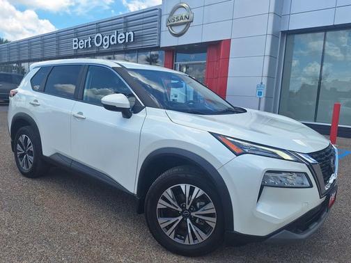 White 2023 Nissan Rogue SV