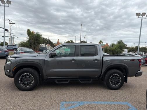 2025 Nissan Frontier PRO-4X