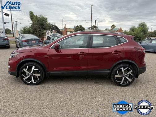 2022 Nissan Rogue Sport SL