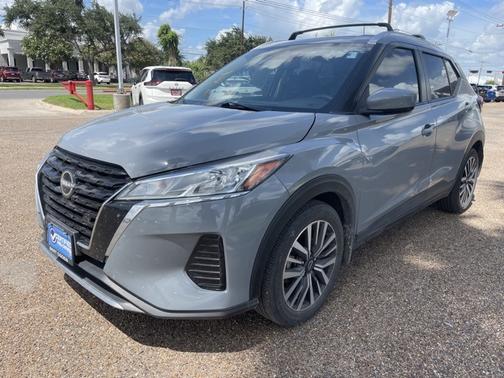 2023 Nissan Kicks SV