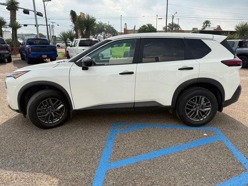Glacier White 2023 Nissan Rogue S