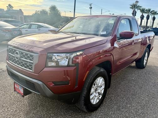 2023 Nissan Frontier SV