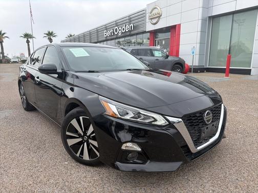 2022 Nissan Altima 2.5 SL