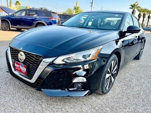 2022 Nissan Altima 2.5 SL