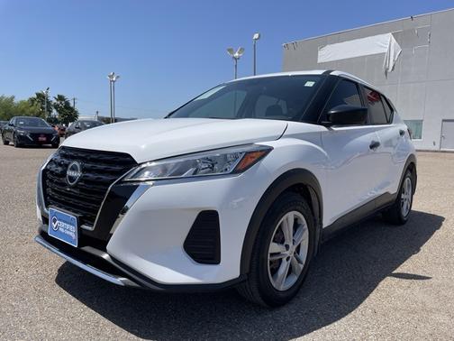 2023 Nissan Kicks S