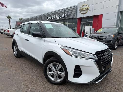 2023 Nissan Kicks S