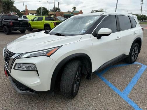 White 2023 Nissan Rogue SV
