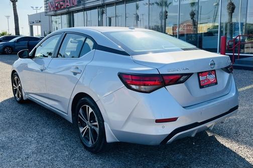 2022 Nissan Sentra SV