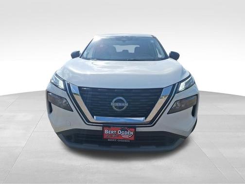 Glacier White 2023 Nissan Rogue S