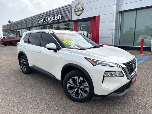 White 2023 Nissan Rogue SV