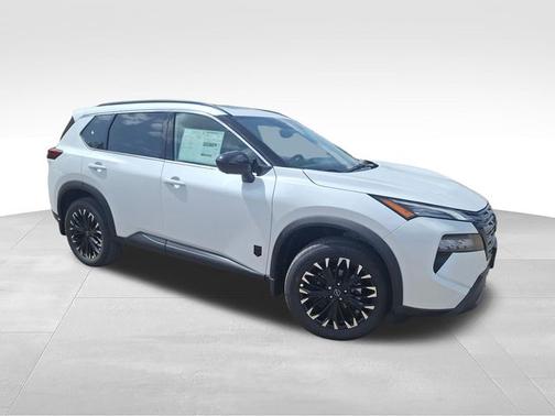 Everest White P 2026 Nissan Rogue Dark Armor