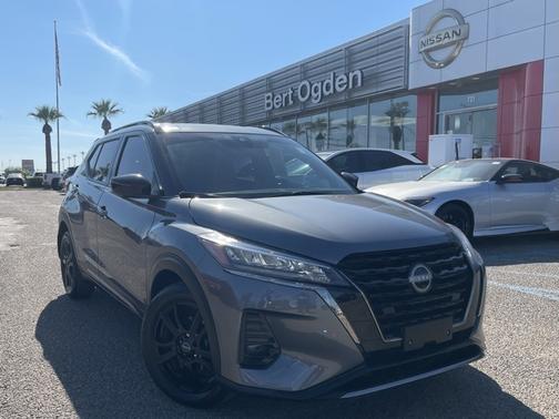 2024 Nissan Kicks SR