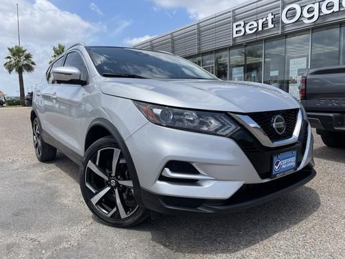 2020 Nissan Rogue Sport SL