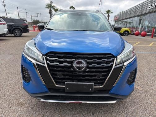 2024 Nissan Kicks SR