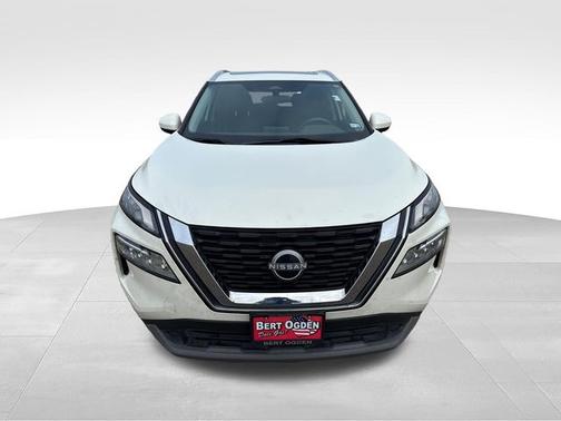 White 2023 Nissan Rogue SV