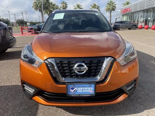 2020 Nissan Kicks SR