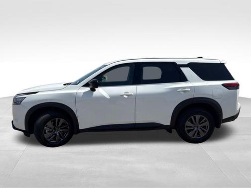 Glacier White 2025 Nissan Pathfinder S