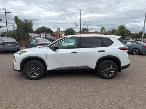 2025 Nissan Rogue S