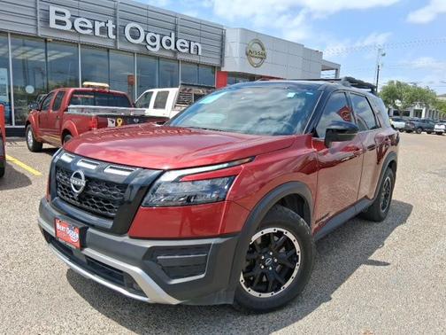 2 Tone Red / Black Roof 2023 Nissan Pathfinder Rock Creek