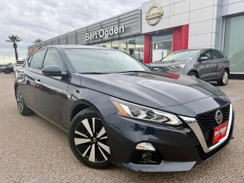 2022 Nissan Altima 2.5 SL